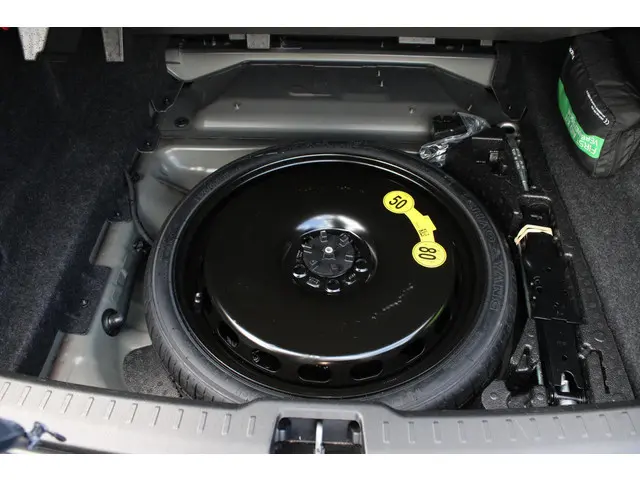Volvo S60 2.0 B3 R-Design 2021 Benzine 46