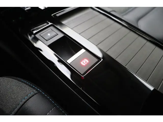 Citroën ë-C4 Shine 50 kWh 136pk 2021 Elektrisch 27