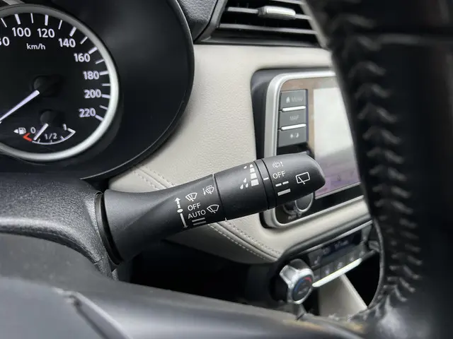 Nissan Micra 1.0 IG-T Tekna 2019 Benzine 28