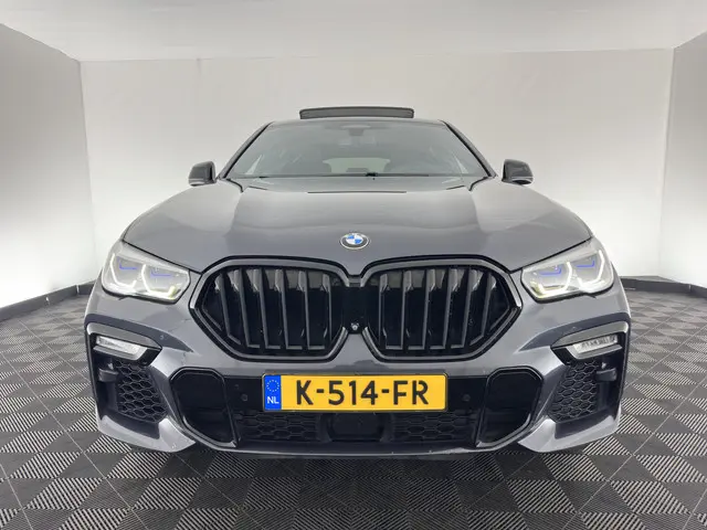 BMW X6 M50i High Executive M-Sportpack 2019 Benzine 2
