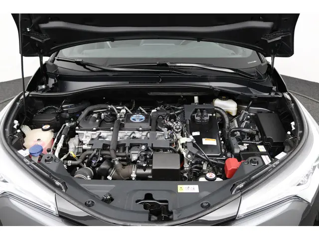 Toyota C-HR 1.8 Hybrid Style 2019 Hybride Benzine 35