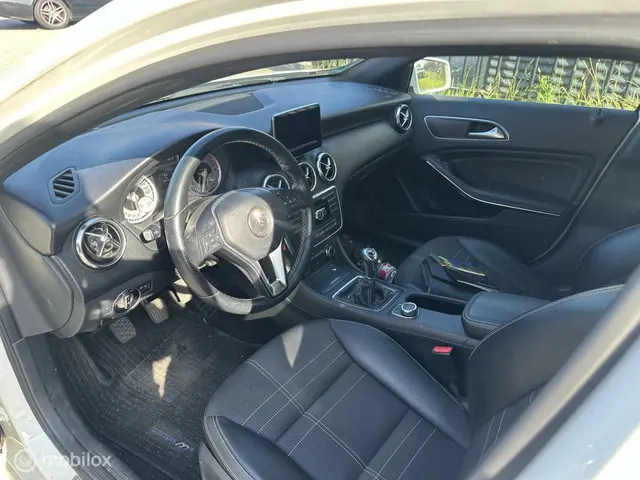 Mercedes-Benz A-Klasse 180 Ambition 2014 Benzine 7
