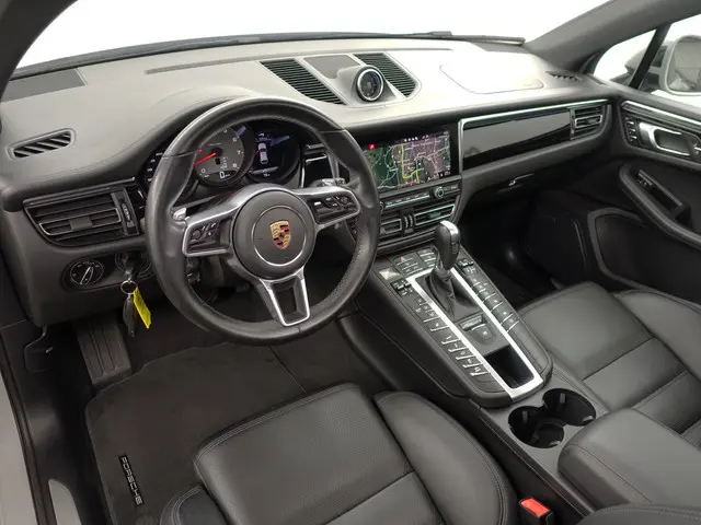 Porsche Macan 3.0 S Design Aut- 2020 Benzine 2