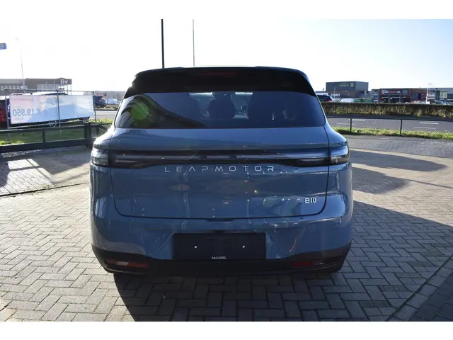 Leapmotor B10 Design ProMax 67.1 kWh 2026 Elektrisch 5