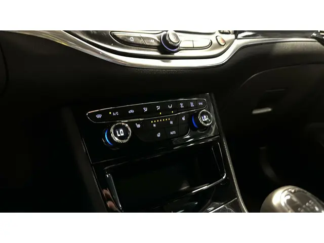 Opel Astra Sports Tourer 1.2 Design & Tech 2021 Benzine 31