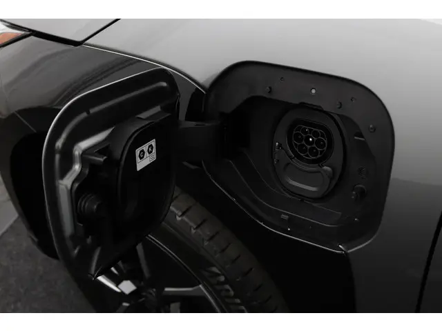 Toyota bZ4X Dynamic 73 kWh 2025 Elektrisch 40