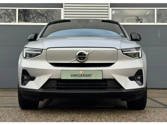 Volvo EC40 Twin Motor Ultra 82 kWh 2023 Elektrisch 4