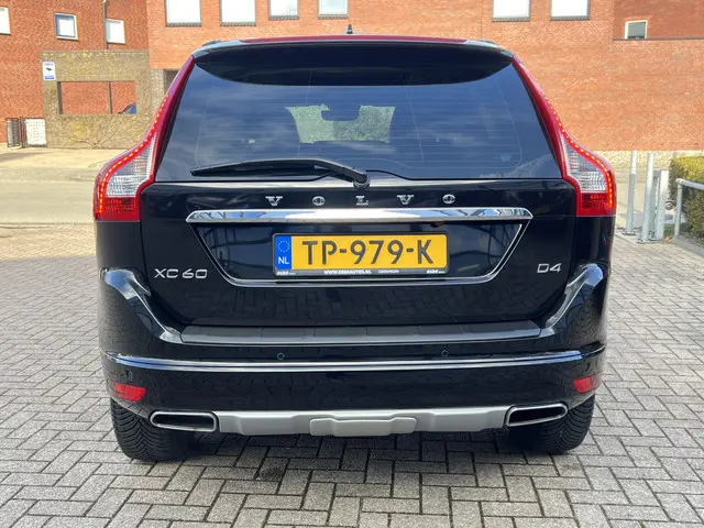 Volvo XC60 2.0 D4 190 PK FWD AUTOMAAT Summum 2017 Diesel 8