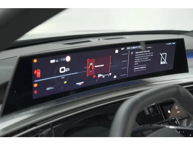 Peugeot 3008 1.2 Hybrid 136 GT 2025 Hybride Benzine 60