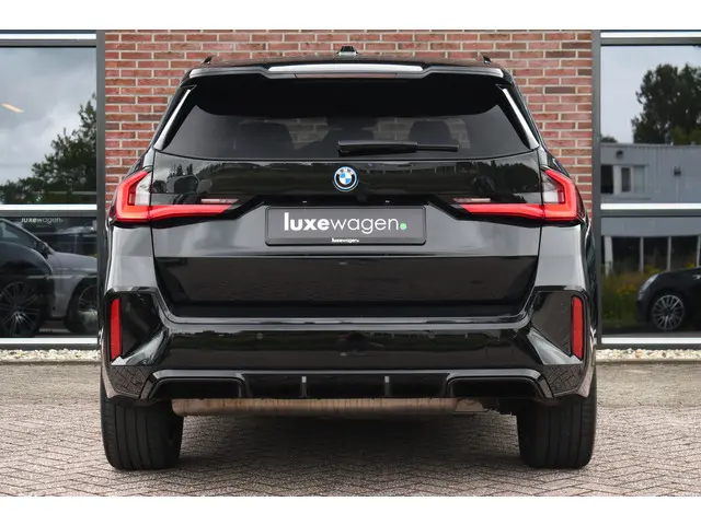BMW X1 xDrive25e M-Sport 2023 Hybride Benzine 8