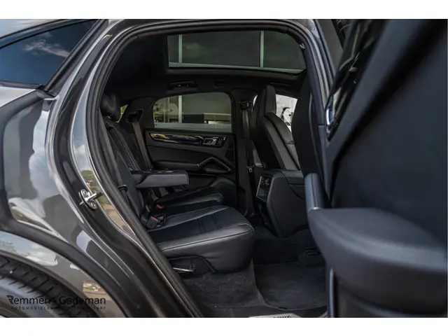 Porsche Cayenne Coupé 3.0 V6 340pk 2020 Benzine 13