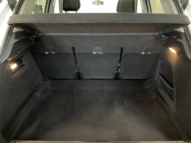 Citroën C4 Picasso 1.2 PureTech Exclusive 2015 Benzine 23