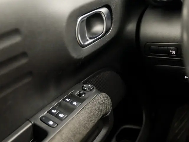 Citroën C3 Aircross 1.2 PureTech C-Series 2021 Benzine 21