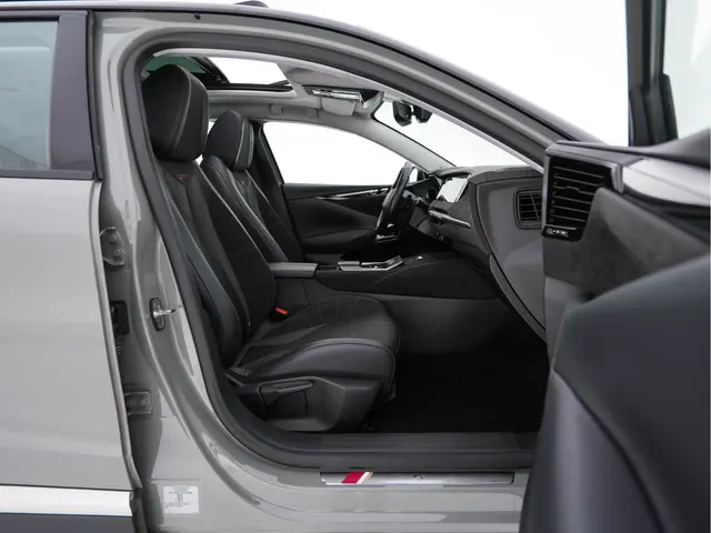 DS DS 4 1.6 PureTech Performance Line 2022 Benzine 11