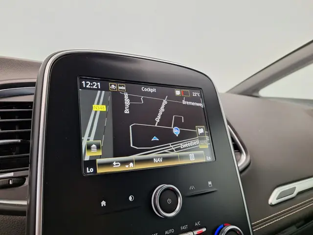 Renault Scénic 1.3 TCe 140 EDC Intens 2021 Benzine 22