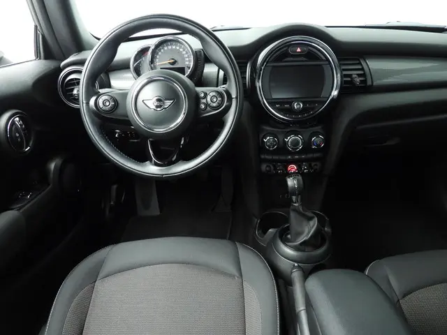 MINI 3-Deurs Cooper 2017 Benzine 10