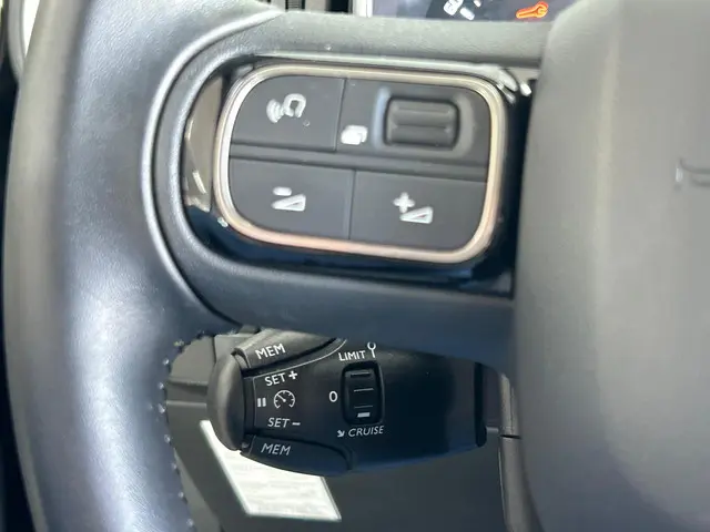 Citroën C3 1.2 PureTech S&S Business 2019 Benzine 18