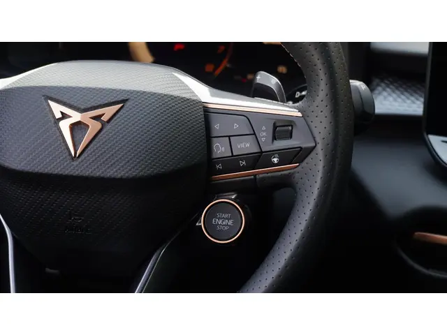 CUPRA Terramar 1.5 TSI e-Hybrid 2025 Hybride Benzine 9