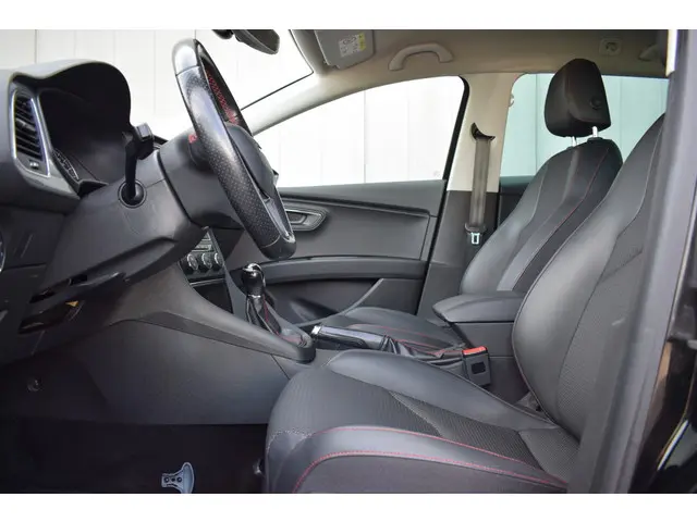 SEAT Leon Sportstourer ST 1.4 TSI 150pk FR 2016 Benzine