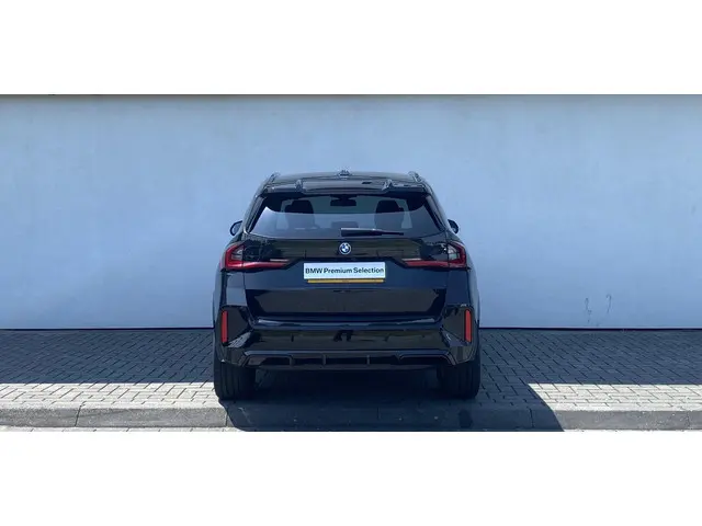 BMW iX1 eDrive20 67 kWh 2025 Elektrisch 19