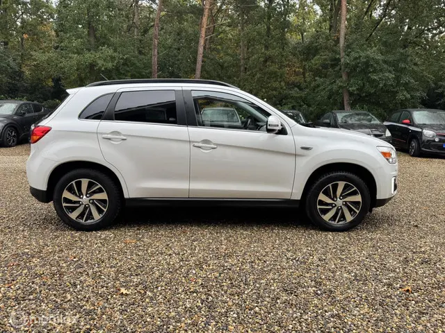 Mitsubishi ASX 1.6 Cleartec Intense+ 2016 Benzine 5