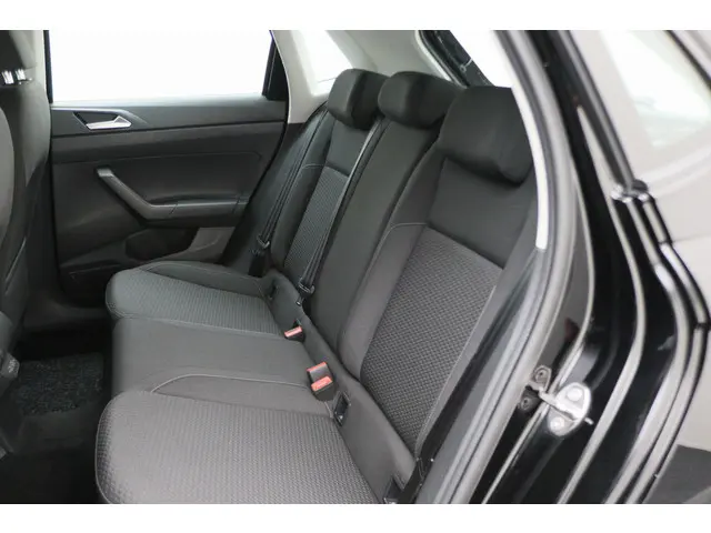 Volkswagen Polo 1.0 TSI Comfortline 2019 Benzine 12