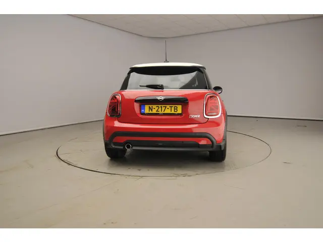 MINI Cooper 1.5 2022 Benzine 6