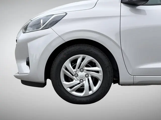 Hyundai i10 1.0 Premium 2025 Benzine 8