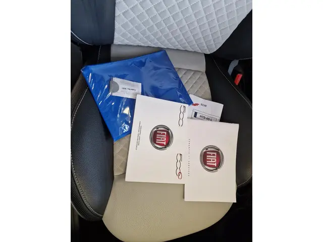 Fiat 500 1.0 Hybrid Dolcevita 2021 Hybride Benzine 24