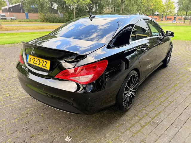 Mercedes-Benz CLA 180 Ambition 2013 Benzine 13