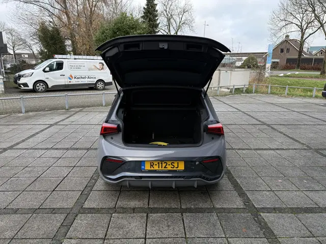 CUPRA Born Business 62 kWh 2022 Elektrisch 17