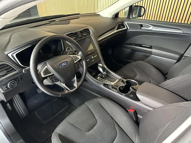 Ford Mondeo 1.5 Titanium 2016 Benzine 6