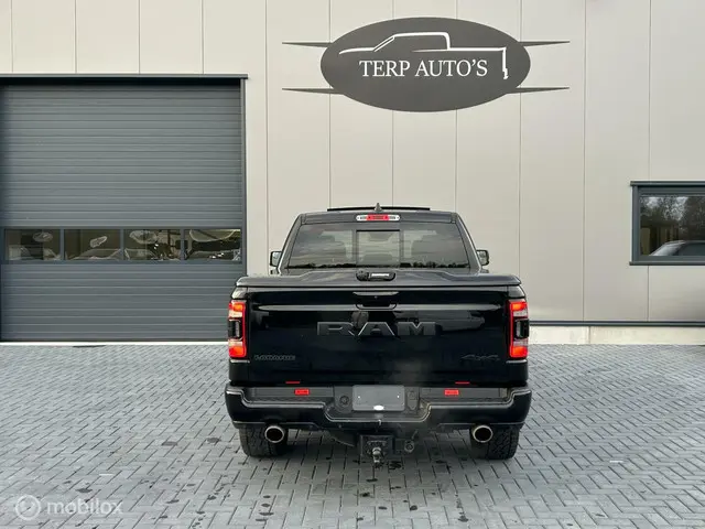 Dodge Ram 1500 4X4 5.7 V8 4x4 Crew Cab Laramie 2020 LPG/Gas 5
