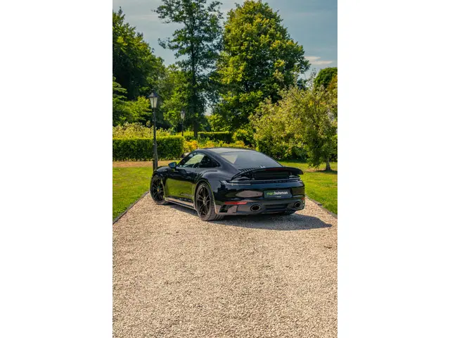 Porsche 911 3.0 Carrera GTS 2022 Benzine 152