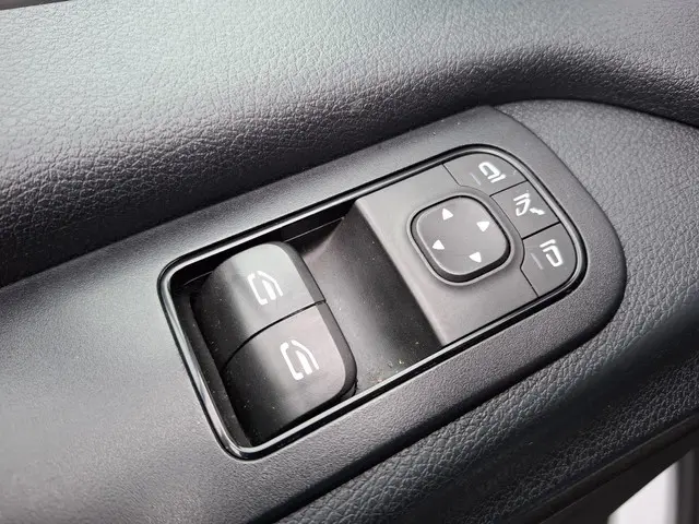 Mercedes-Benz Sprinter 211 2.2 CDI L2H2 2019 Diesel 19