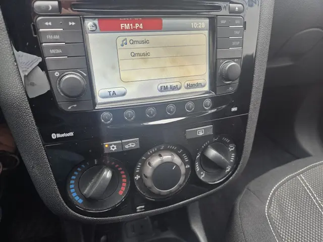 Opel Corsa 1.4-16V Design Ed 2014 Benzine 10