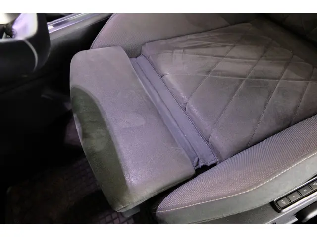 Volkswagen Golf 1.5 TSI R-Line 2020 Benzine 23