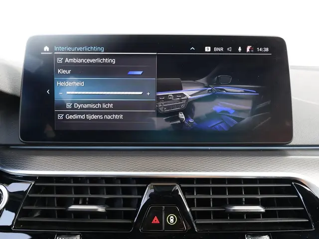 BMW 5 Serie 530e High Executive 2021 Hybride Benzine 34