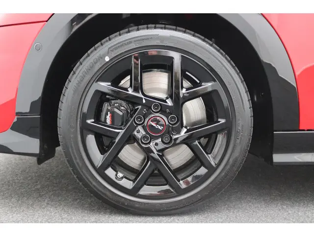 MINI 3-Deurs Cooper C 2024 Benzine 8