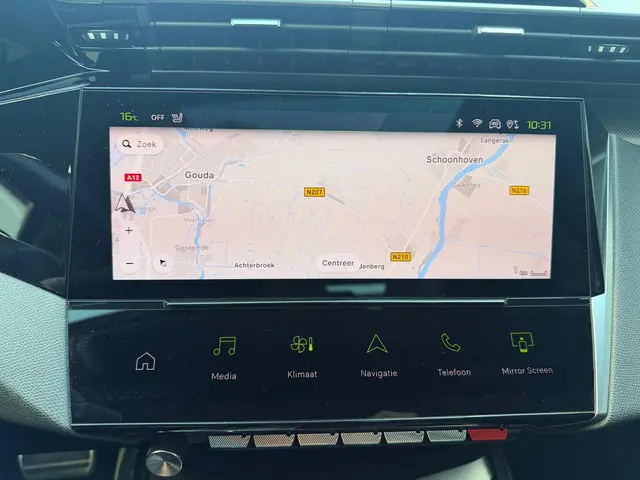 Peugeot 308 1.2 PureTech GT Pack Business 2022 Benzine 26