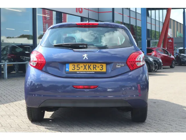 Peugeot 208 1.6 e-HDi Active 2012 Diesel 13