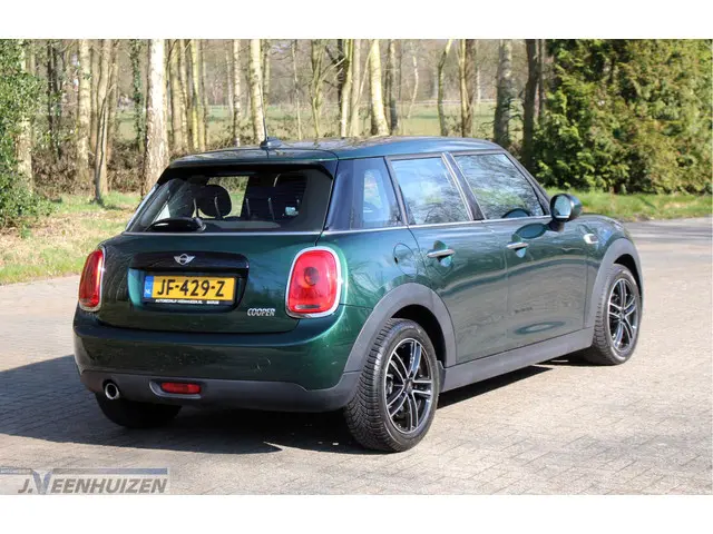 MINI Cooper Mini 1.5 Business 2016 Benzine 7