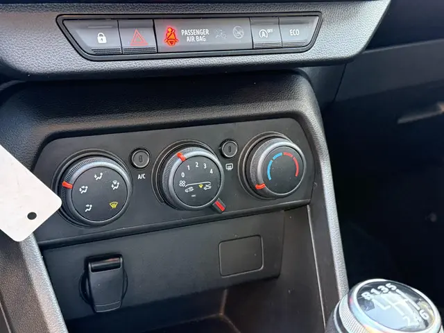 Dacia Sandero Stepway 1.0 TCe 90 Comfort 2023 Benzine 11