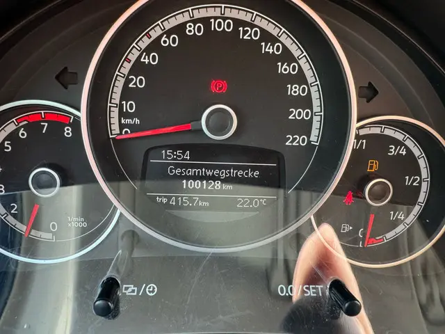 Volkswagen up! 1.0 BMT high up! 2018 Benzine 19
