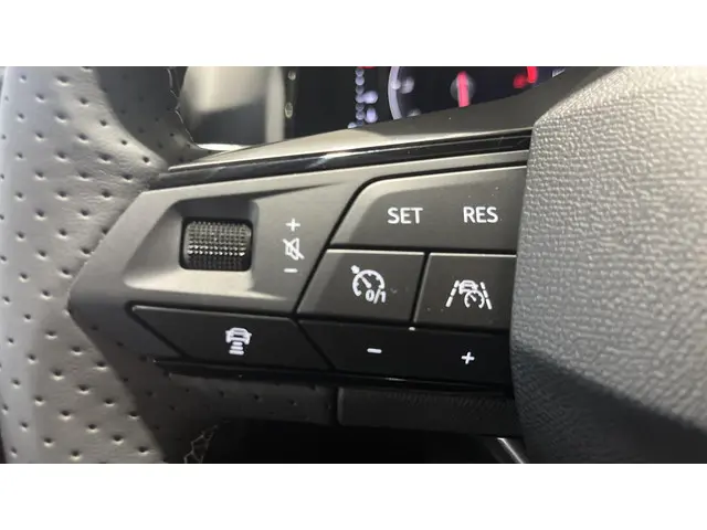 SEAT Ibiza 1.0 EcoTSI FR Business Connect 2026 Benzine 19