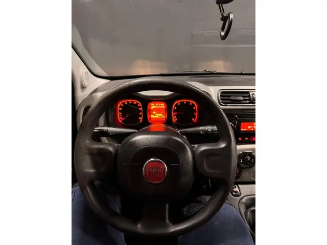 Fiat Panda 0.9 TwinAir Edizione Cool 2013 Benzine 2