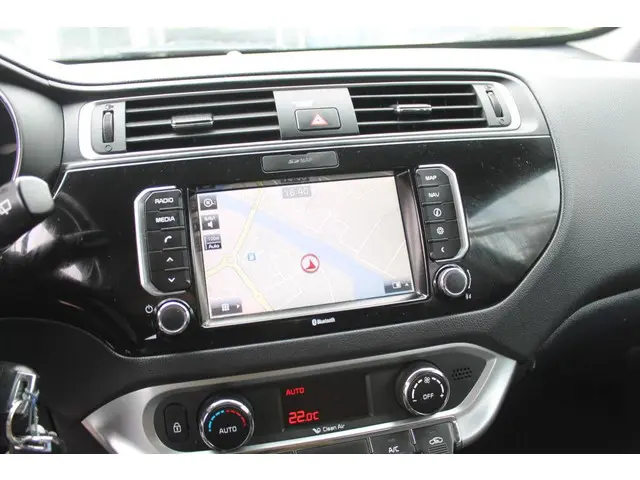 Kia Rio 1.2 CVVT ExecutiveLine 2016 Benzine 12