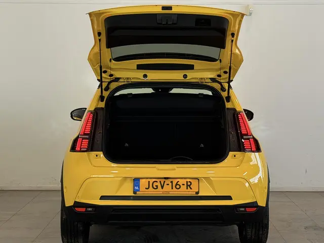 Renault 5 Urban Range Techno 40 kWh 2025 Elektrisch 33