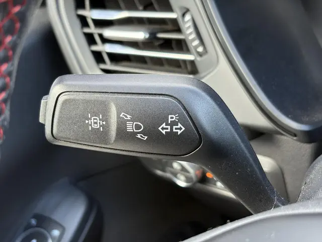 Ford Kuga 2.5 PHEV ST-Line 2021 Hybride Benzine 19