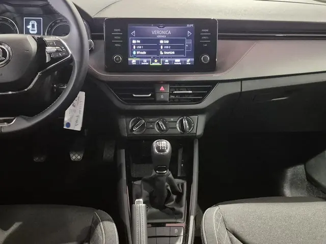 Škoda Kamiq 1.0 TSI Ambition 2021 Benzine 3